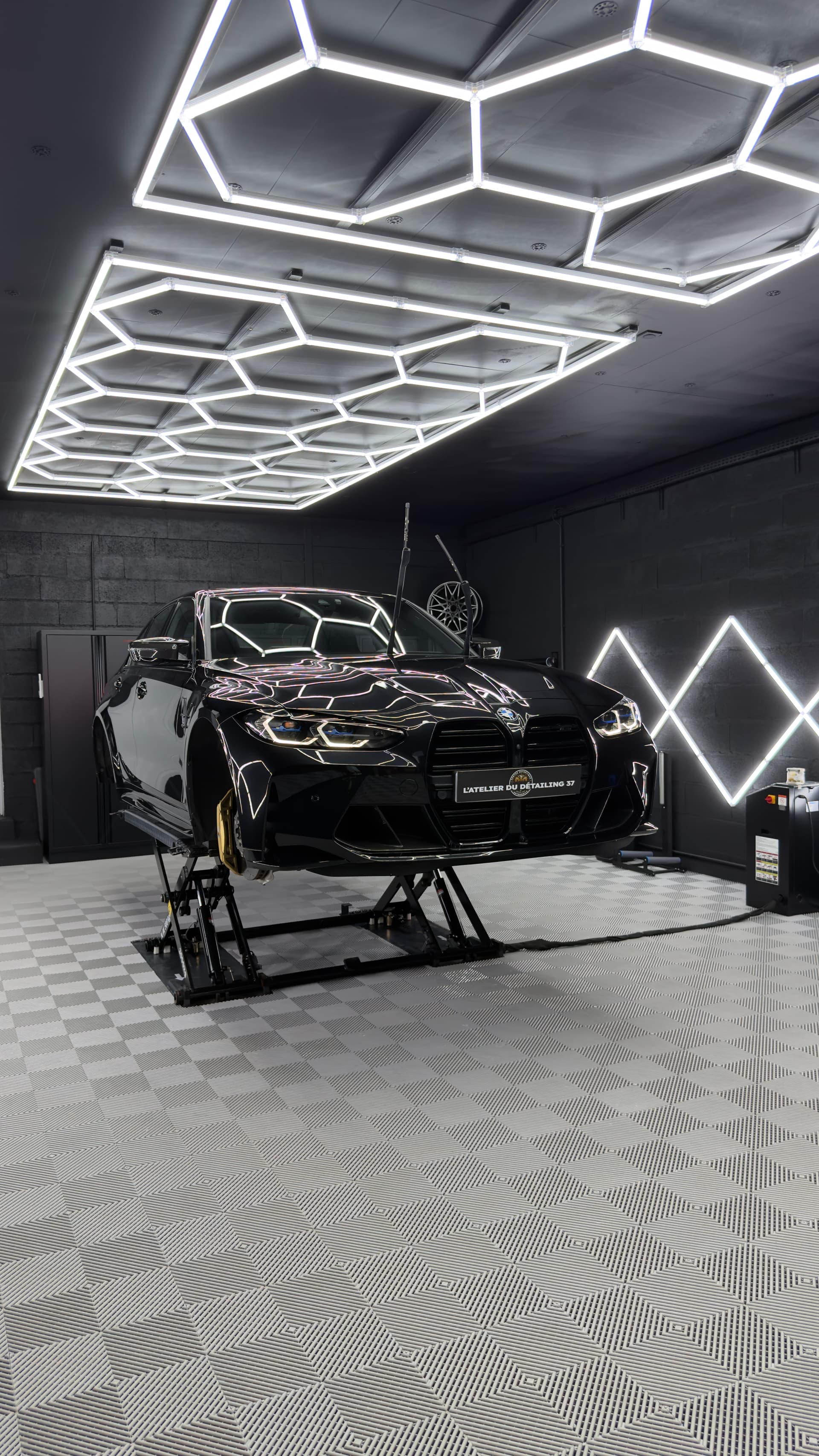 BMW M3 G80 photo 2