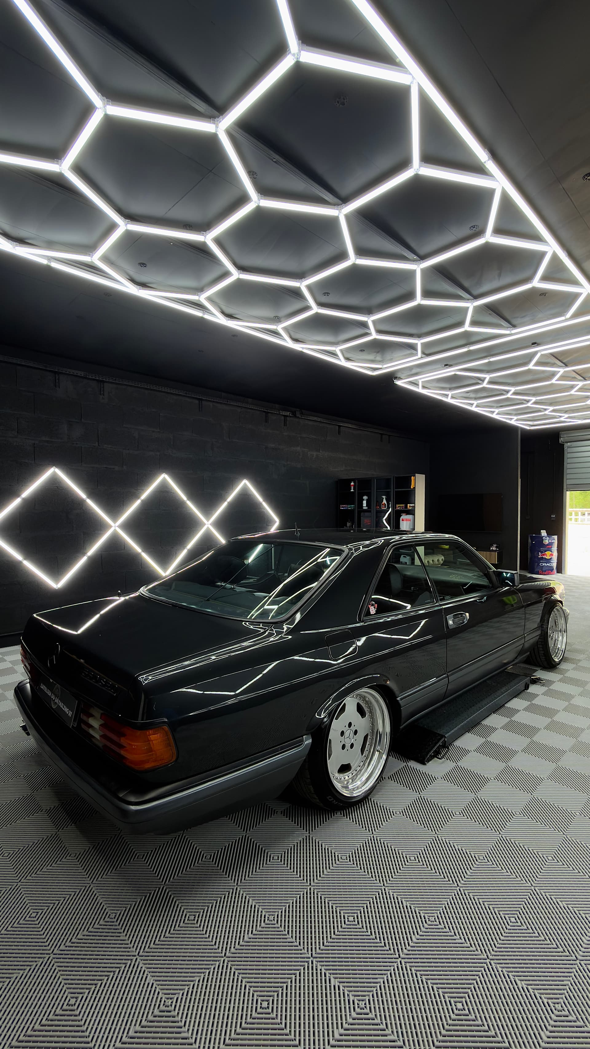 Mercedes 560 SEC