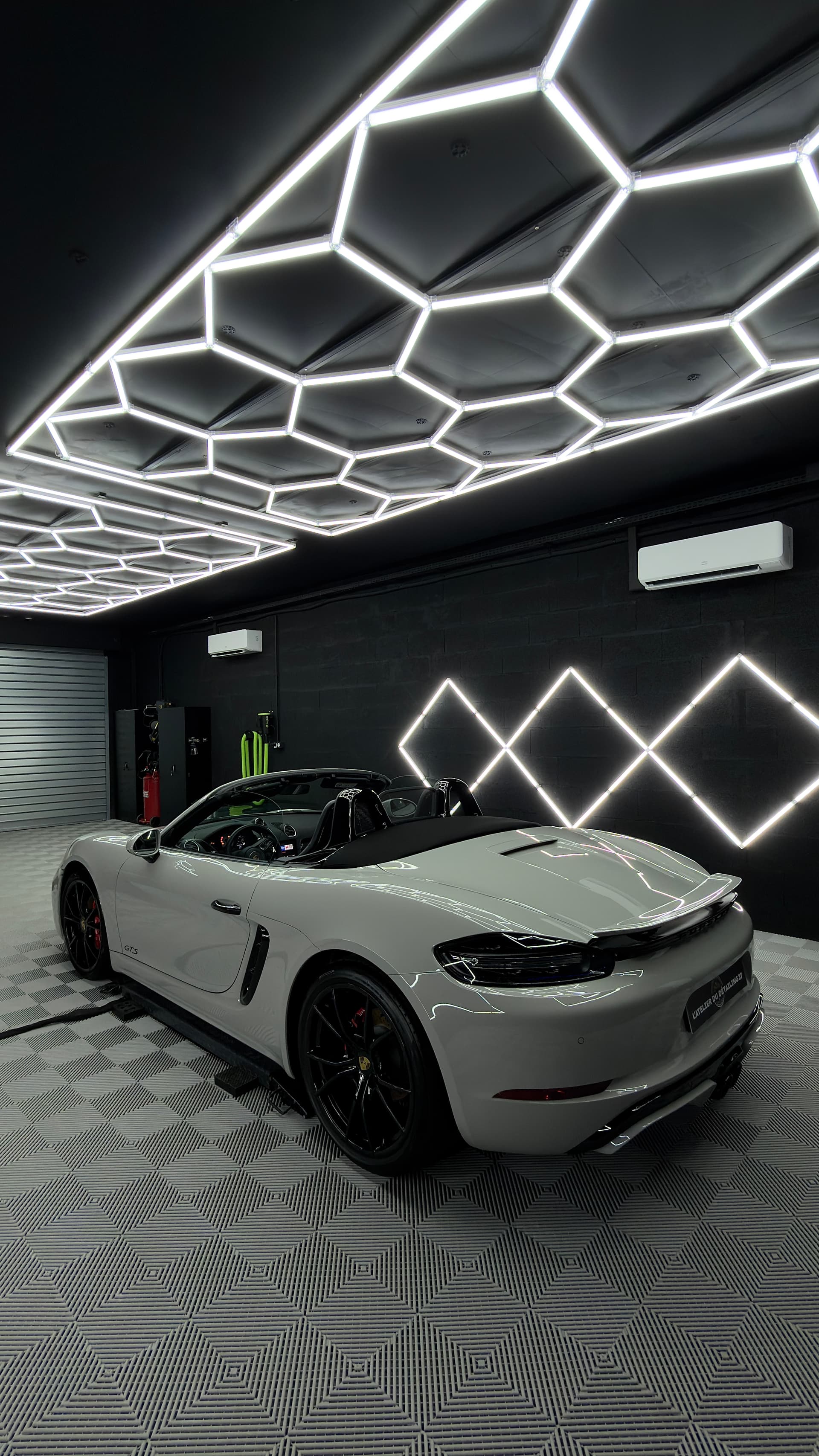 Porsche 718 GTS