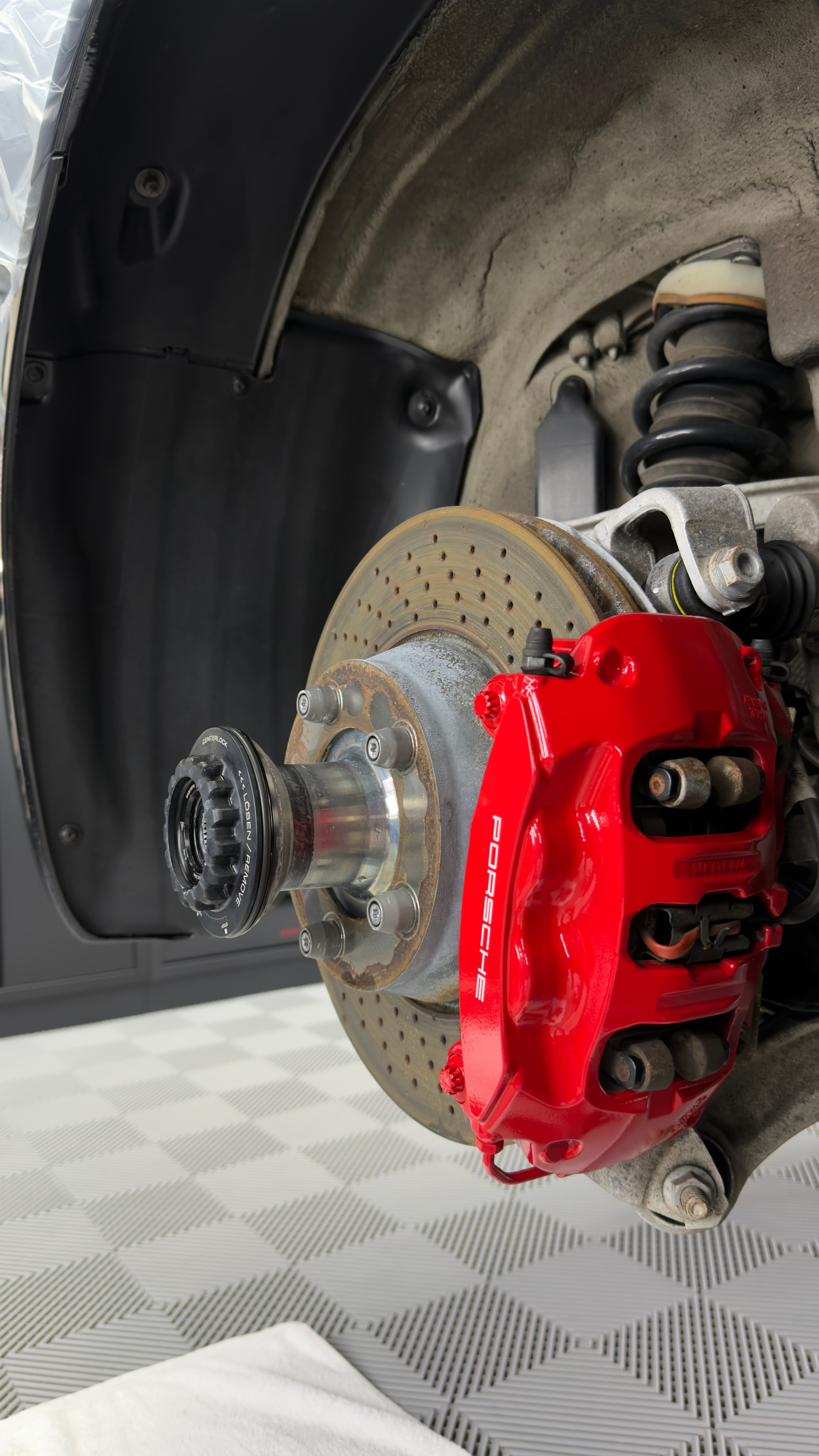 Étrier Rouge Porsche