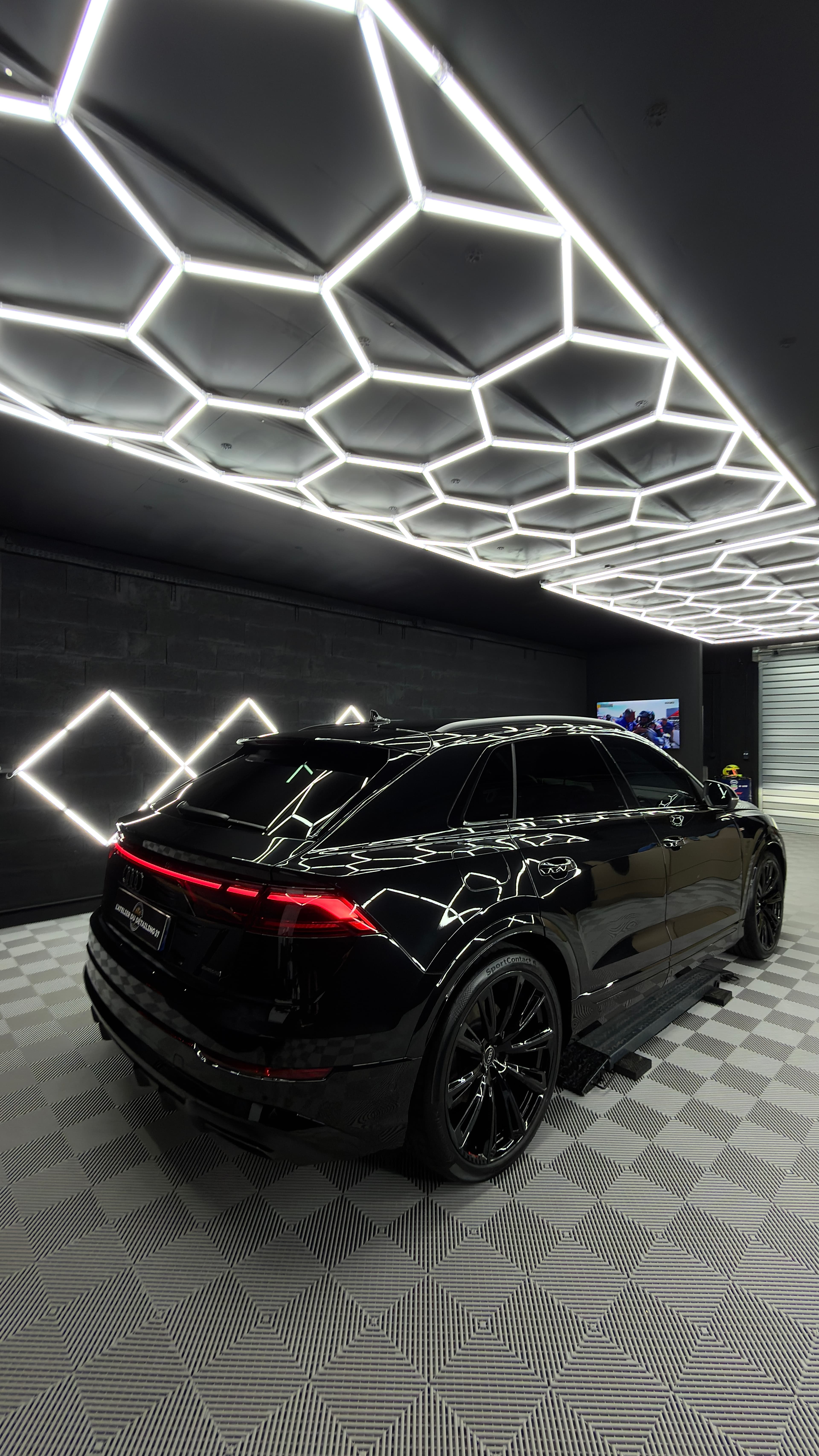 Audi Q8 Compétition PH II - Polissage & Protection Céramique