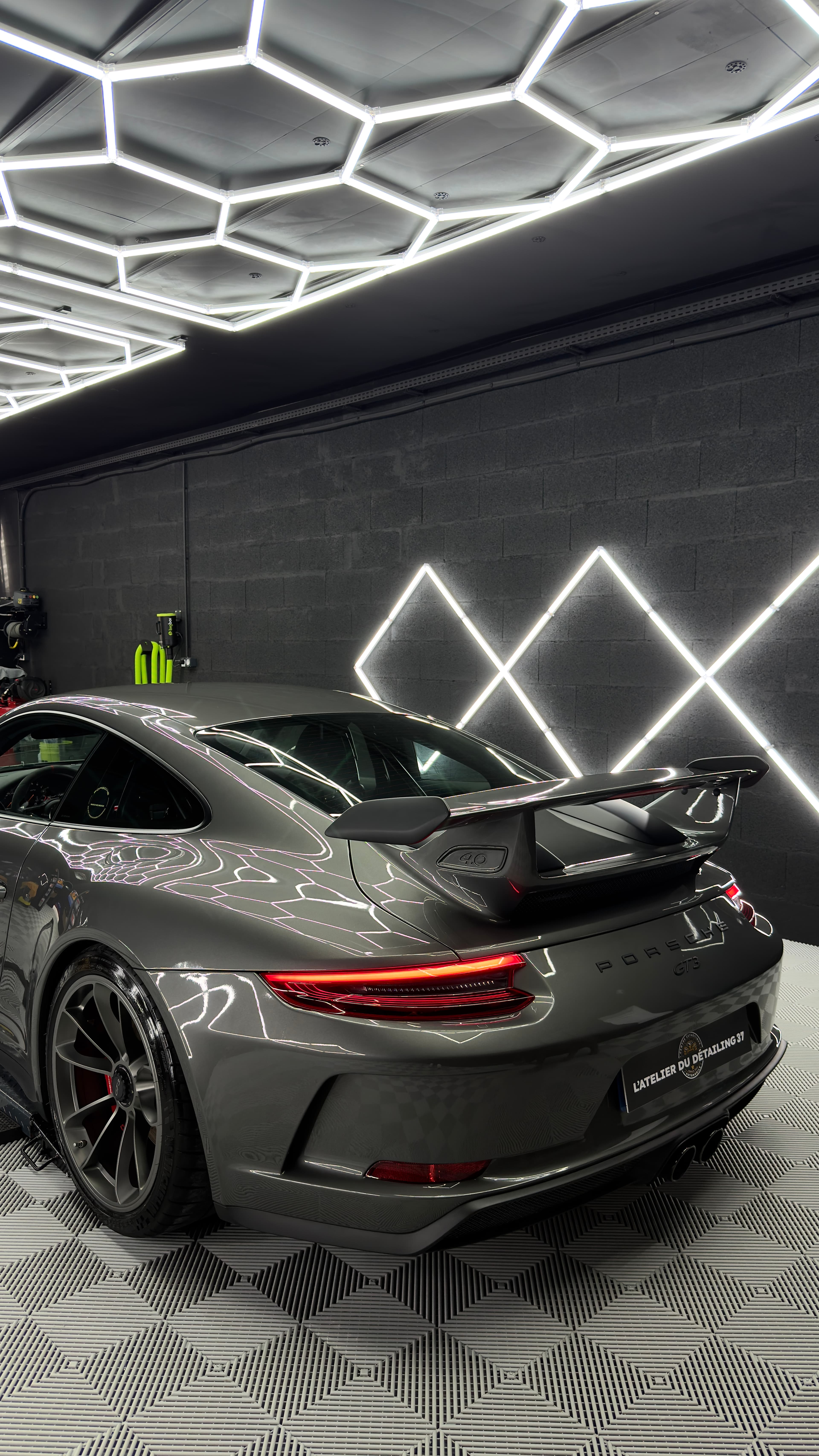 Porsche 991.2 GT3 photo 3