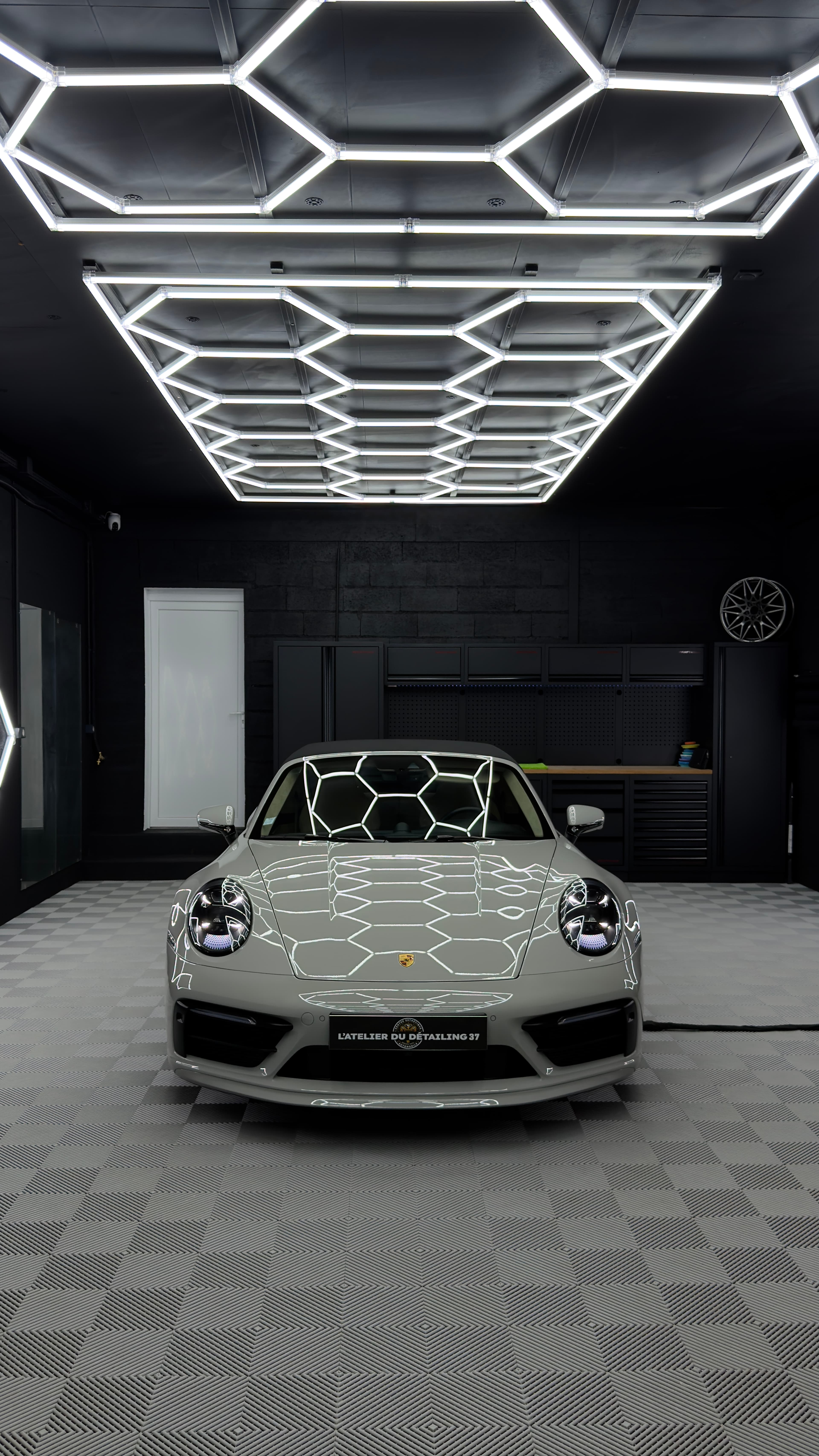 Porsche 992 Targa 4S Édition Héritage photo 10